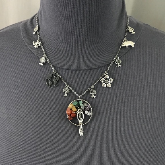 “Gaia: Mother Earth" Terra Greek Roman Goddess Handmade Mythology Necklace, Tree - Picture 8 of 16